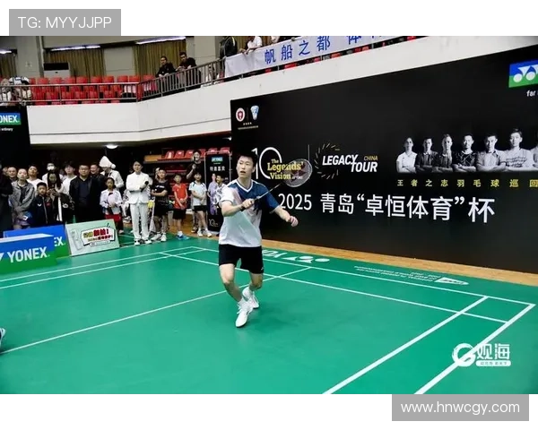 2025年度3V3羽毛球赛总决赛圆满落幕 赛场精彩纷呈 众多强队角逐冠军殊荣